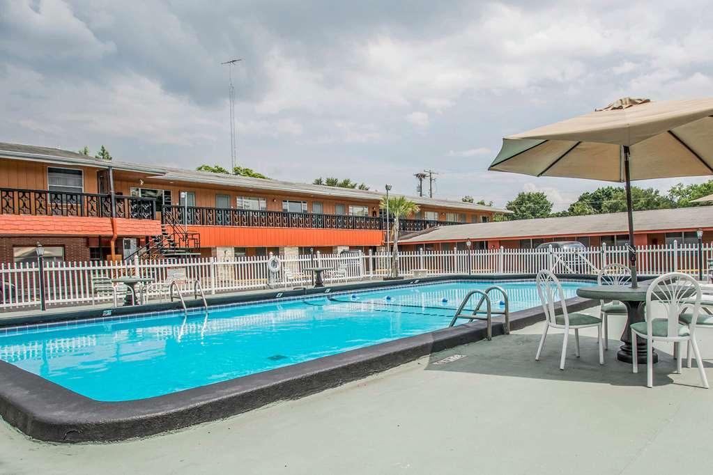 Rodeway Inn & Suites Winter Haven Chain Of Lakes Facilități foto